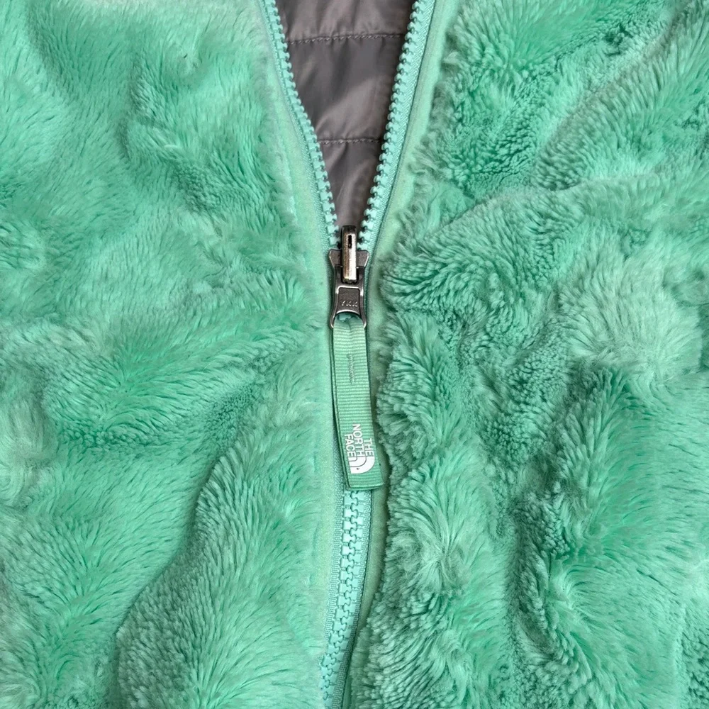 The North Face Kids reversible Fleece Puffer Jacket size 7/8 - Picture 2 of 9